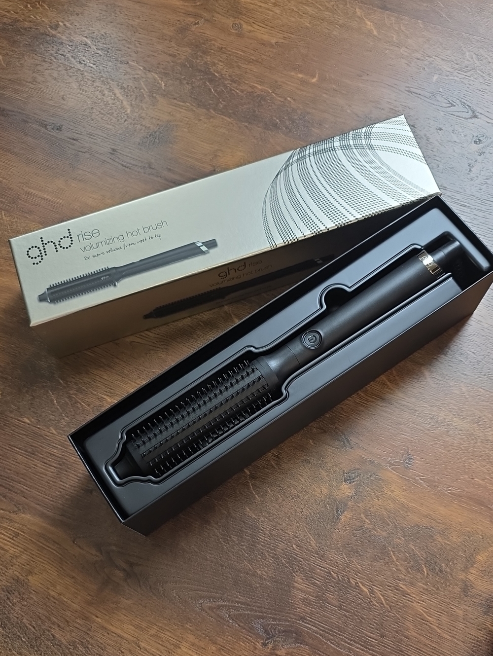 GHD Rise Volumizing Hot Brush - Picture 2 of 14